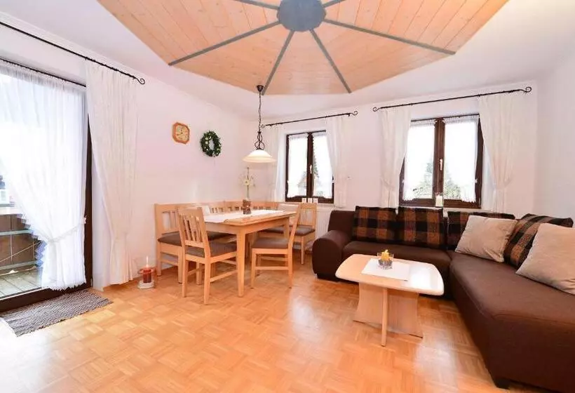 ホテル Ferienwohnung Bei Hauber S