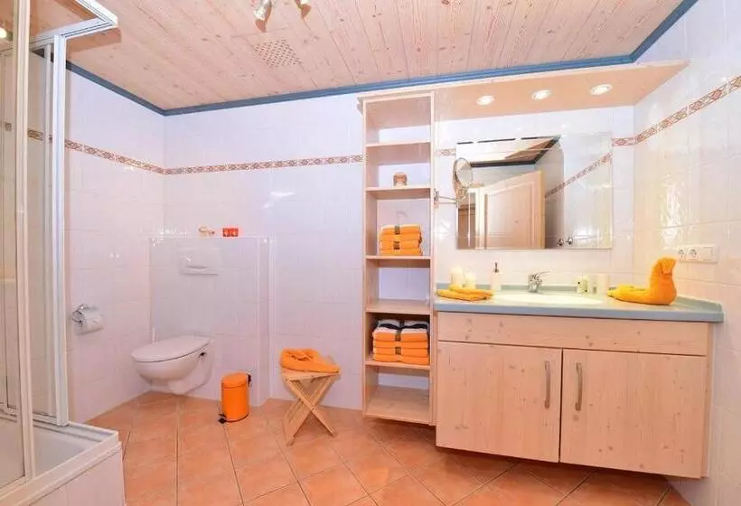 ホテル Ferienwohnung Bei Hauber S