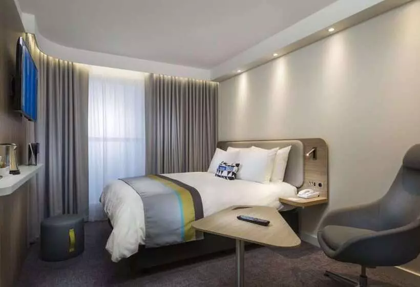 ホテル Holiday Inn Express Brussels   Airport, An Ihg