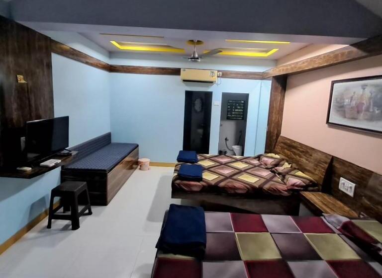 酒店 Kulpe Farmhouse Alibaug