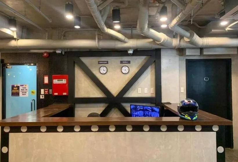 ホテル Spot On Hostel ,taguig Manila Formerly Mytown Hongkong