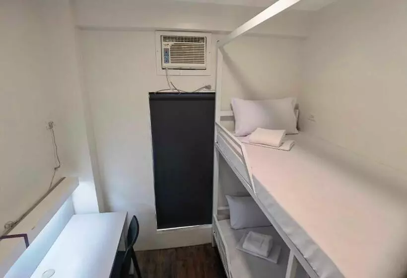 ホテル Spot On Hostel ,taguig Manila Formerly Mytown Hongkong