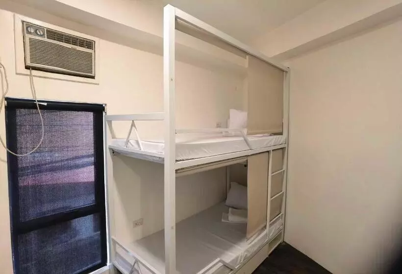 ホテル Spot On Hostel ,taguig Manila Formerly Mytown Hongkong