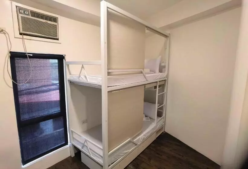 ホテル Spot On Hostel ,taguig Manila Formerly Mytown Hongkong