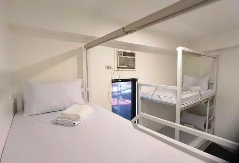 ホテル Spot On Hostel ,taguig Manila Formerly Mytown Hongkong