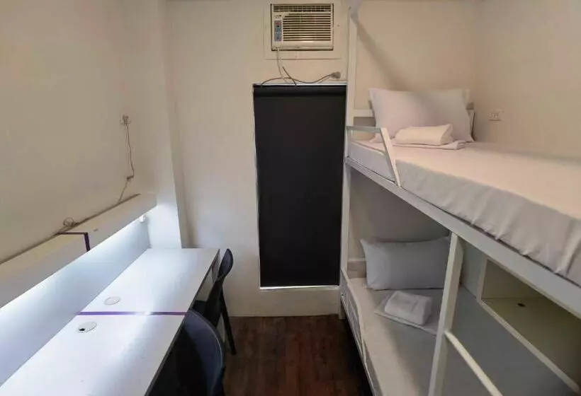 ホテル Spot On Hostel ,taguig Manila Formerly Mytown Hongkong