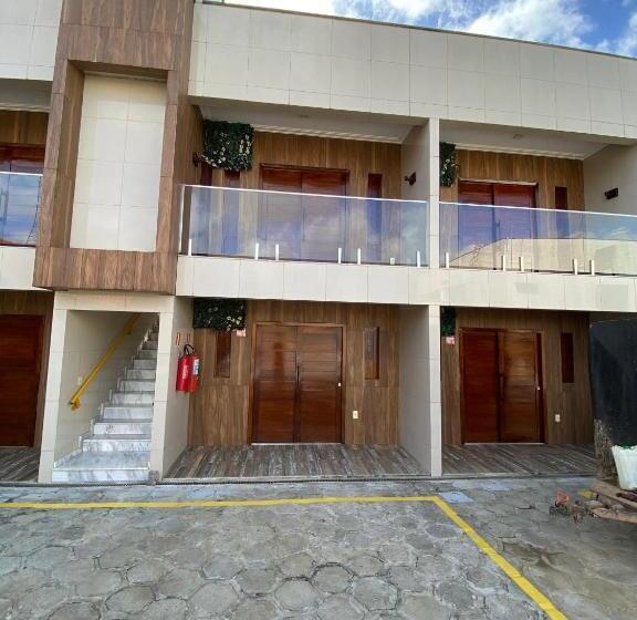 בית מלון כפרי Pousada Village