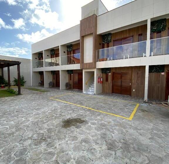 בית מלון כפרי Pousada Village