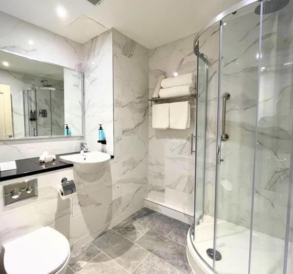 هتل Ravenport Resort