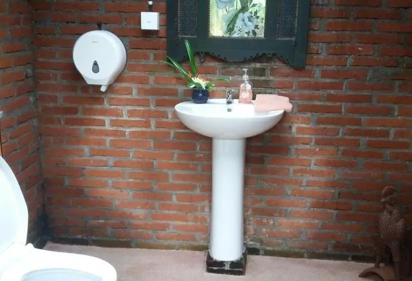 Ketewel Bed And Breakfast Jineng Room