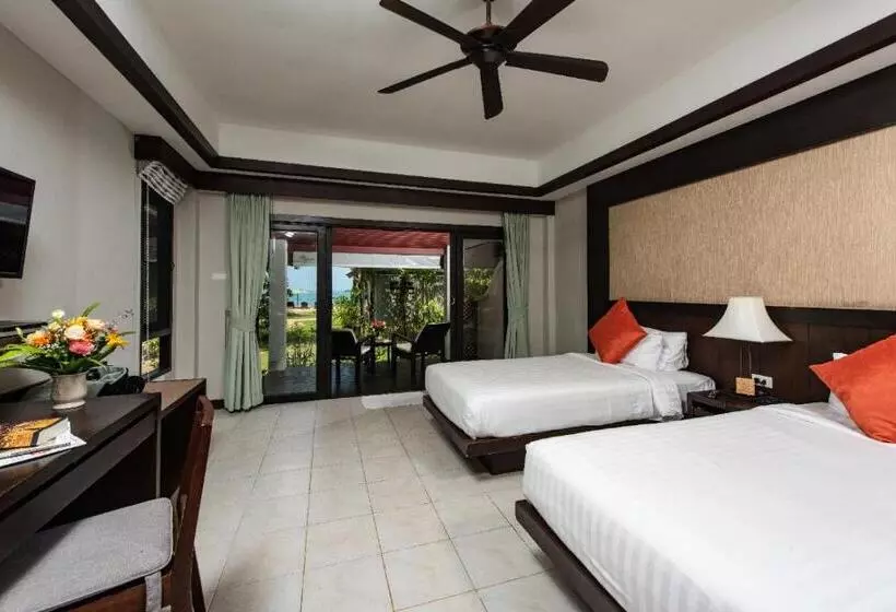 Nang Thong Bay Resort