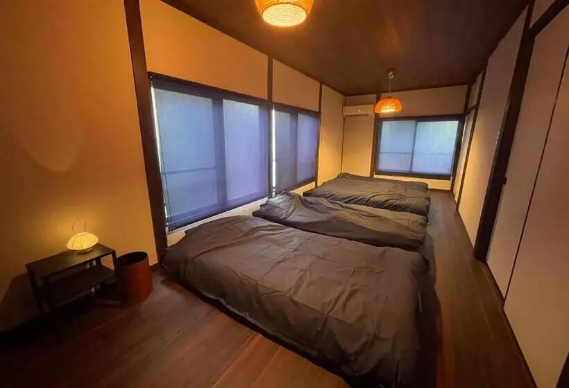 ペンション 青い家広尾