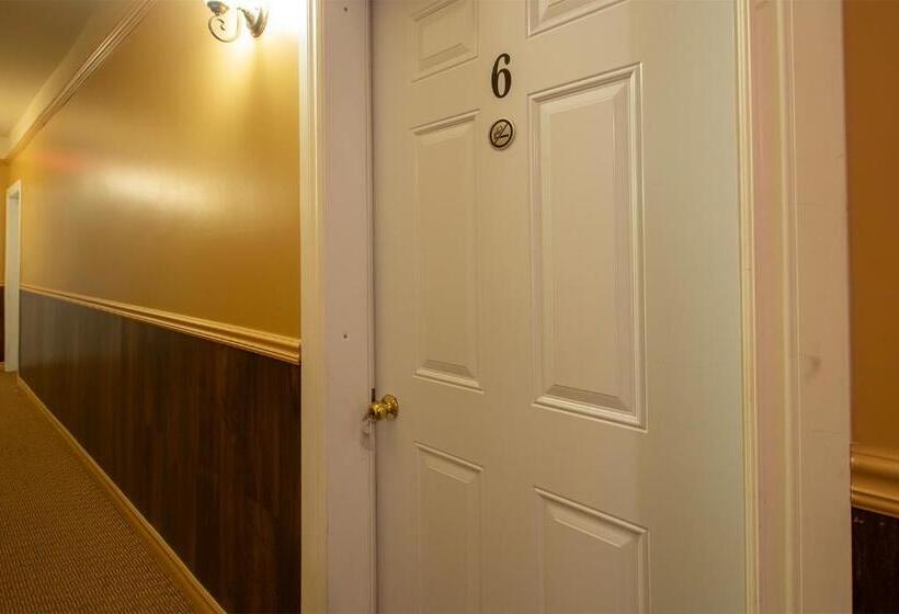 پانسیون Room In Studio Varenne Hotel Private Double Room 3