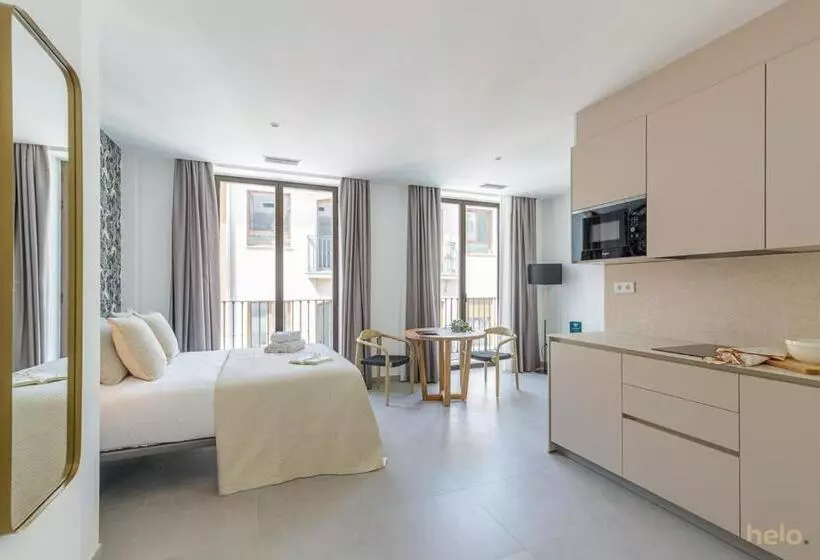 Cervantes Suites By Helo