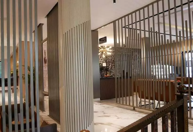 هتل Brickspoint Boutique Apart