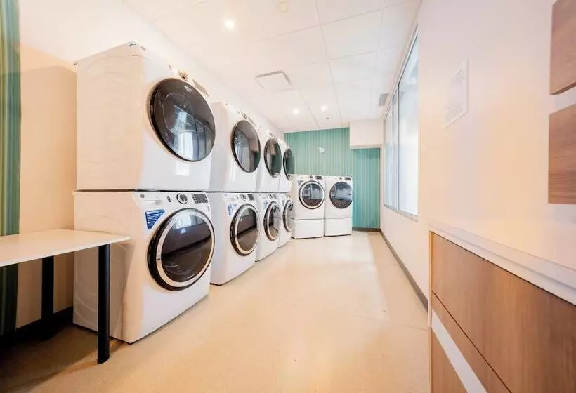 Hotelli Candlewood Suites Trois Rivières Ouest, An Ihg