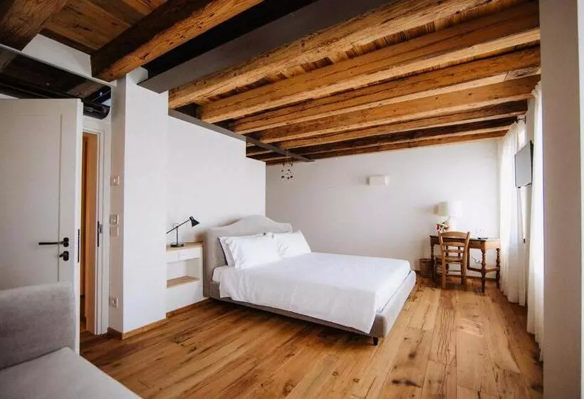 ホテル Casa Callonga