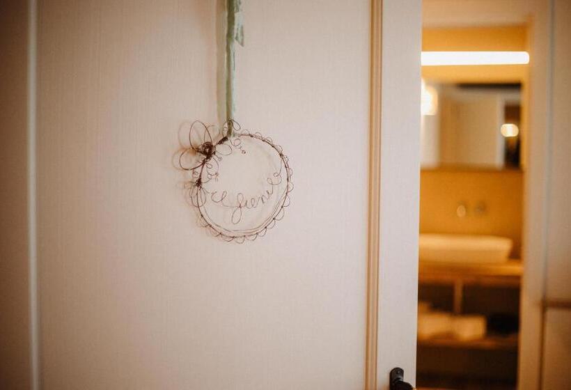 هتل Casa Callonga