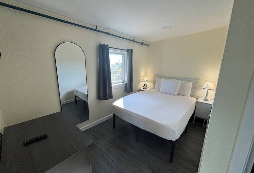 Отель Dock Street Inn