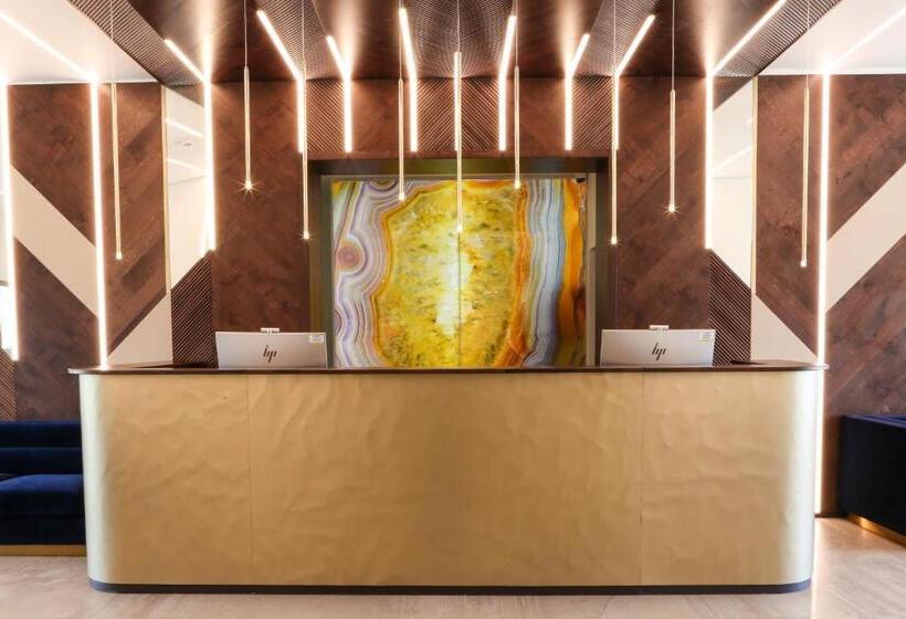 هتل Heliconia Park Lagos Luxury Apartments