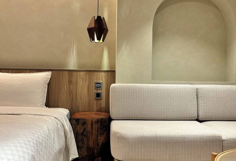 هتل Initial Tainan