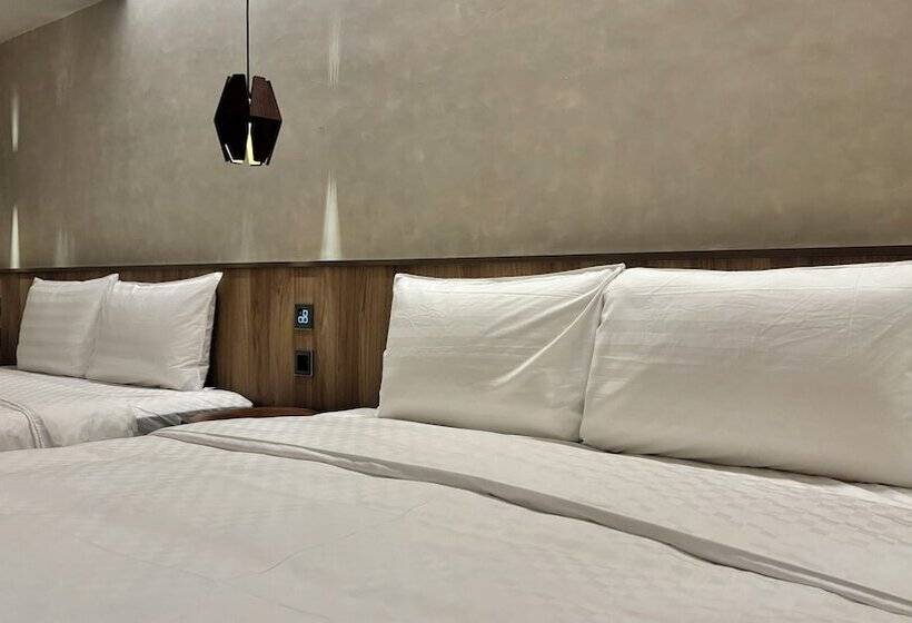 هتل Initial Tainan