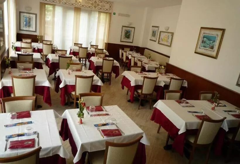 Hotelli La Volpe Pescatrice