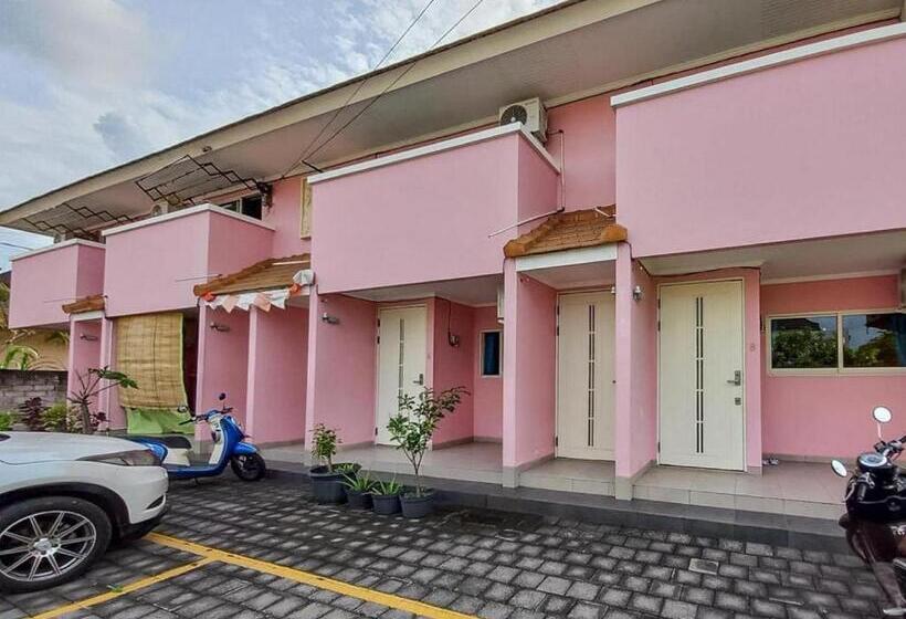 فندق Reddoorz @ Kawaii Apartment Jimbaran