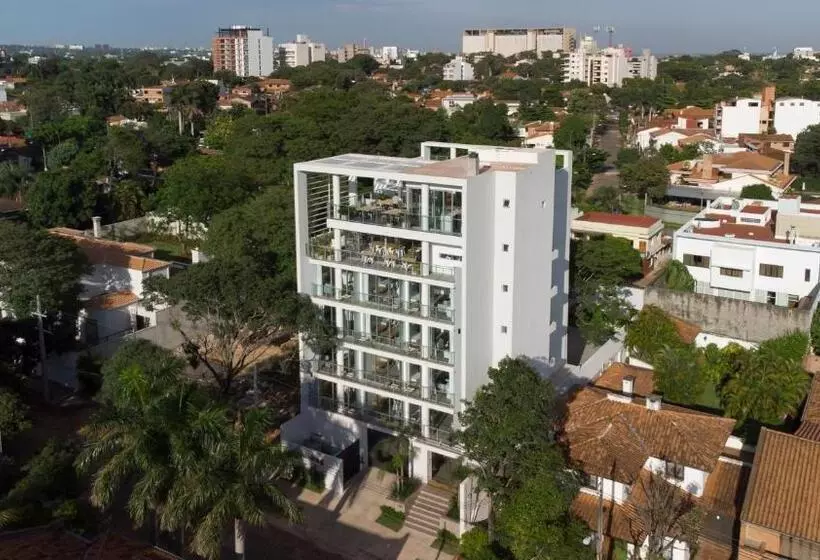 هتل Zt Coliving And