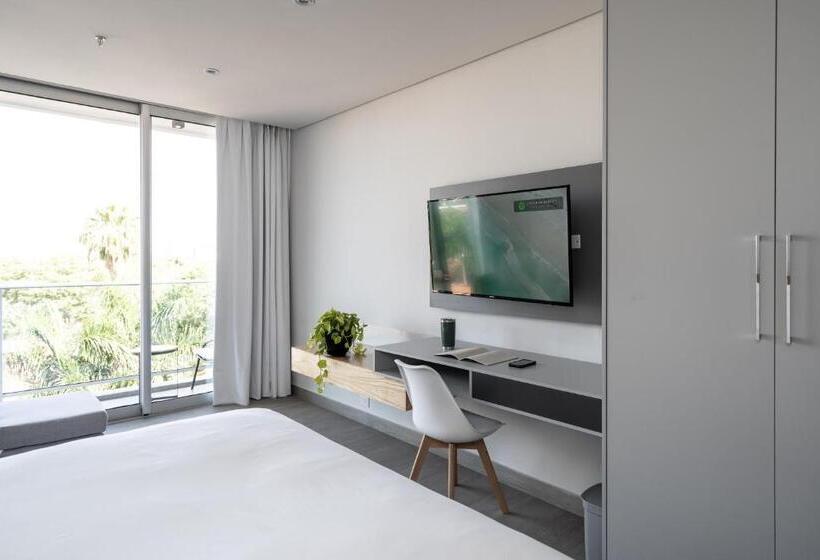 هتل Zt Coliving And