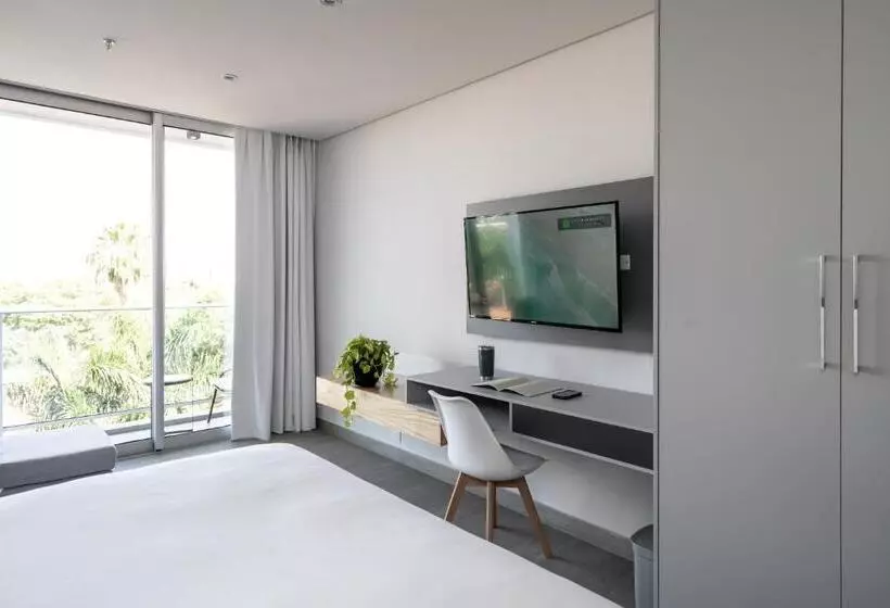 هتل Zt Coliving And