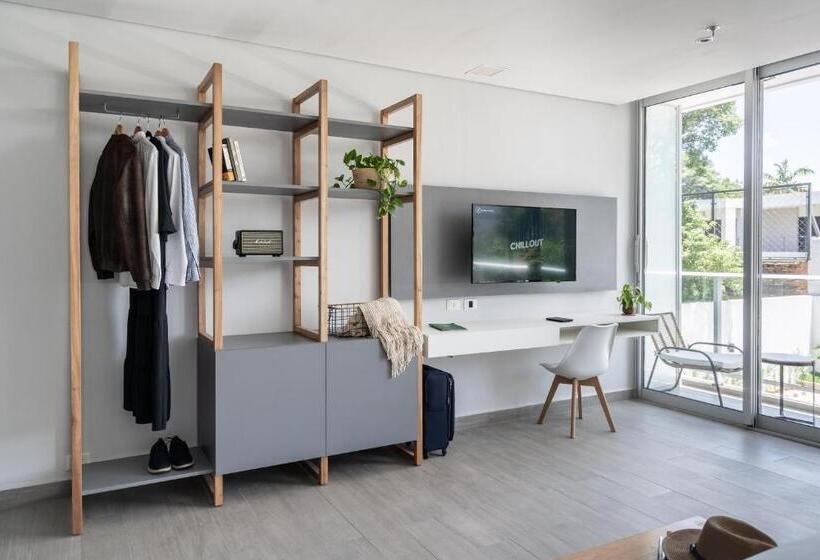 هتل Zt Coliving And