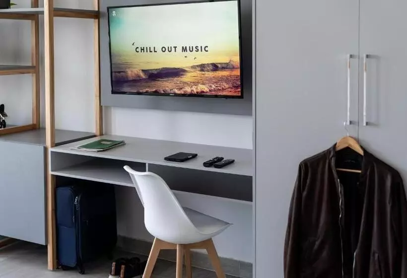 هتل Zt Coliving And