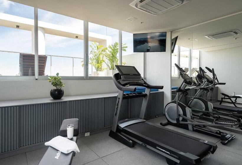 هتل Zt Coliving And