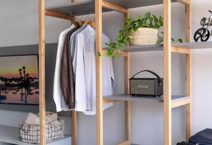 هتل Zt Coliving And