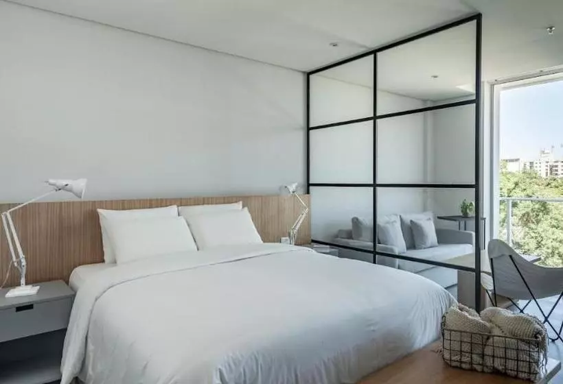 هتل Zt Coliving And