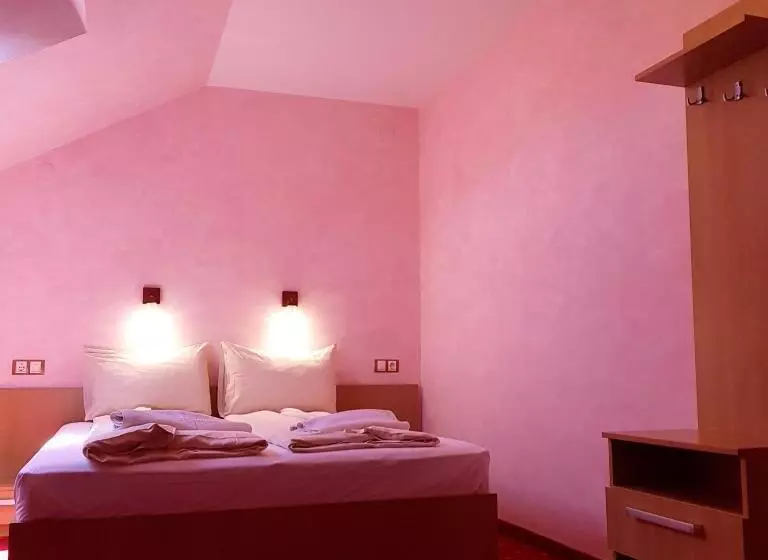 Motel Vector