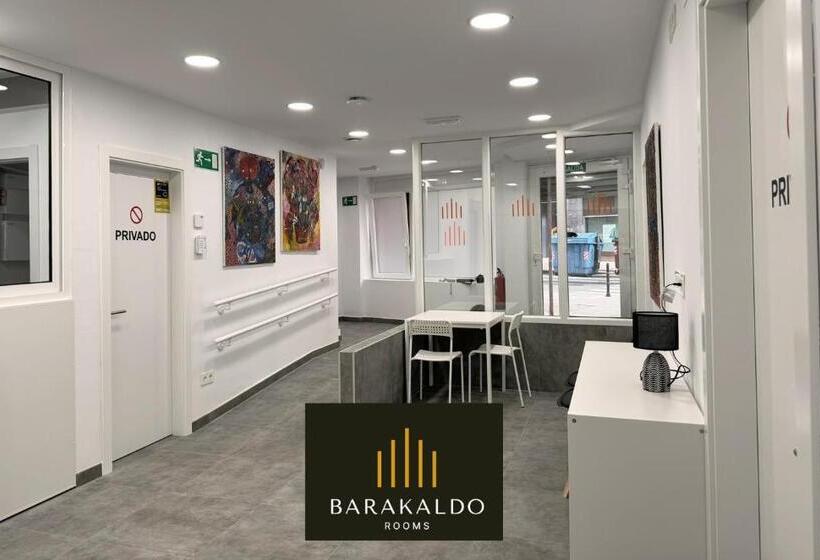 ペンション Barakaldo Rooms