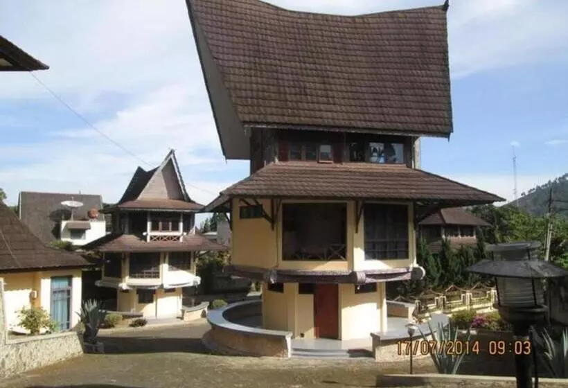 Sapadia Hotel Parapat