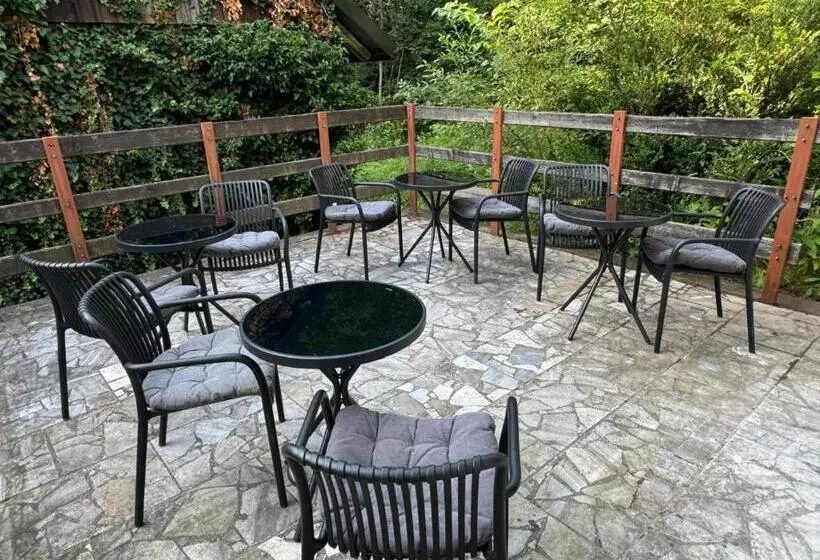 Tkalcovna U Zlatého Potoka