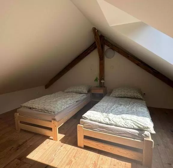 Tkalcovna U Zlatého Potoka