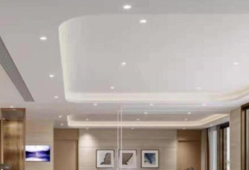 Vx Hotel Wuhan Optics Valley Yangjia Bay Metro Station