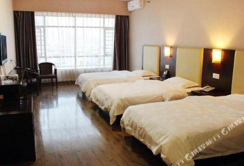 Borrman Hotel Liuzhou High Speed Railway Station