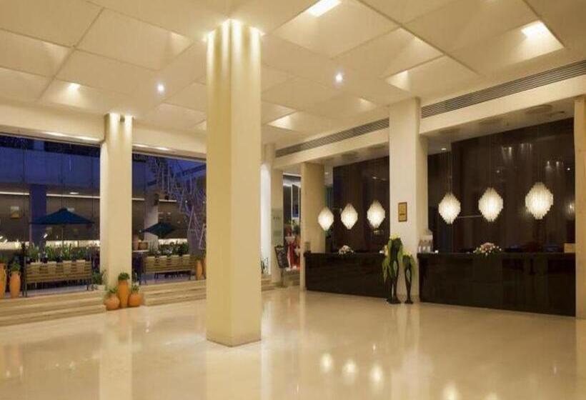 Catic Hotel Adjacent Buliding