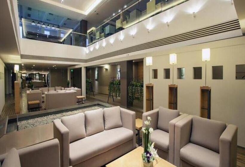 Catic Hotel Adjacent Buliding