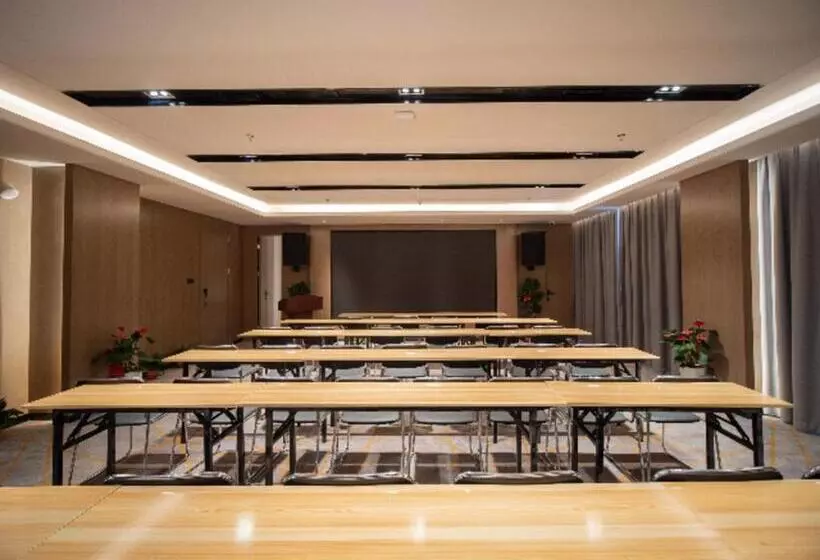 Echarm Hotel Changsha Wuyi Square Xiangya Affiliated 1st Provincial Maternity And Child