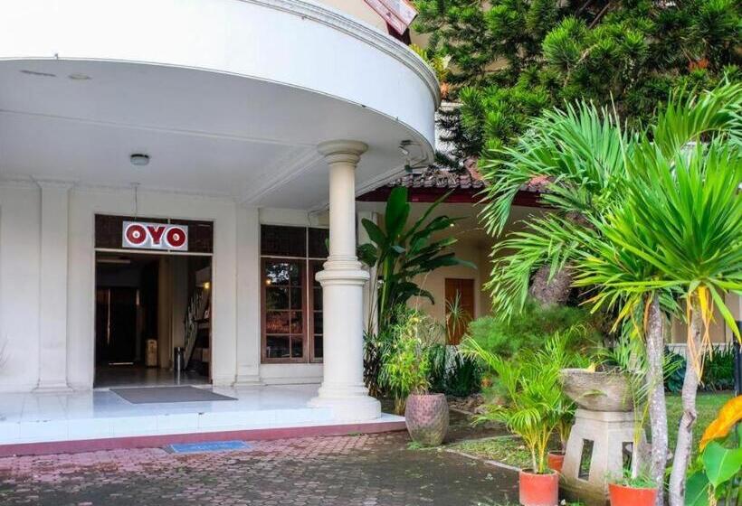Griya Asri Hotel Mataram