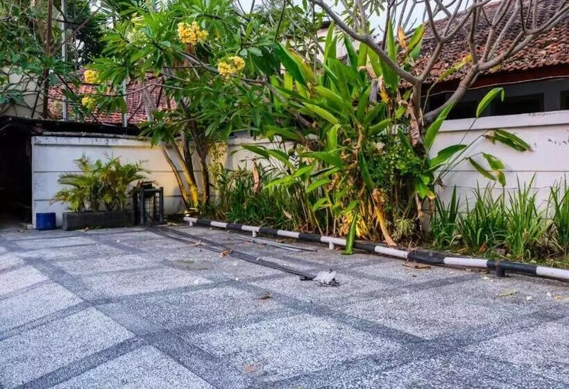 Griya Asri Hotel Mataram