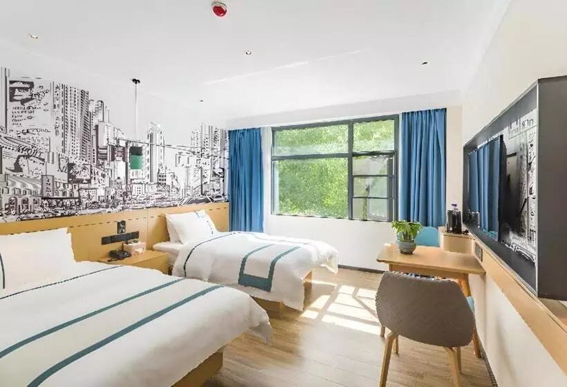 Hotelli City Comfort Inn Lhasa Potala Palace Scenic View