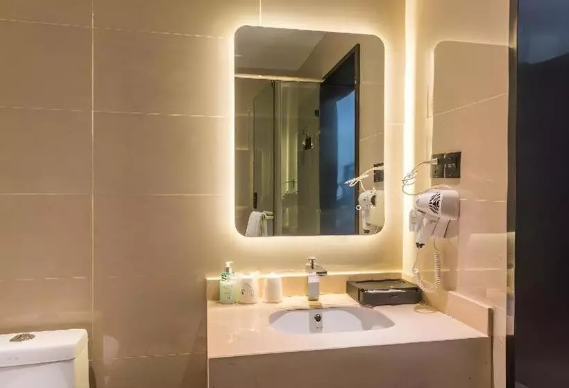 Hotelli City Comfort Inn Lhasa Potala Palace Scenic View